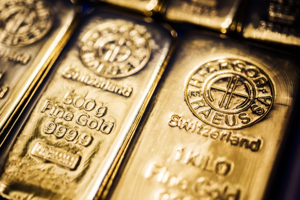 现货黄金交易复盘技巧解析：通过持续总结优