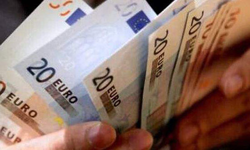 炒黄金期货最重要的黄金法则是什么？轻仓到